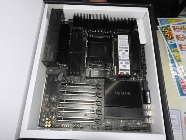 ASCII.jp：最大2TBのメモリーが搭載できるXeon W-3400/2400対応マザー
