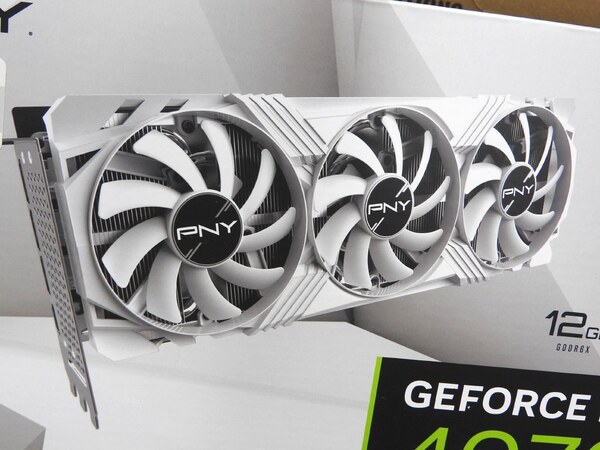 PNY(ピーエヌワイ) PNY GeForce RTX4070Ti 12GB VERTO LED 3FAN White