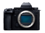 パナソニックが待望のオールブラックカメラ「LUMIX S5ⅡX」の発売日を発表!