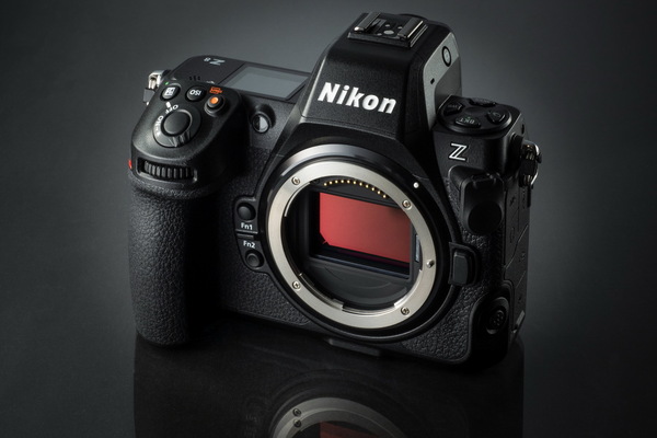 超特価Nikonフラッグシップ機☆超美品早い者勝ち 超特価Nikonフラッグシップ機☆超美品早い者勝ち