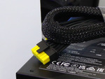 12VHPWRケーブルが正しく接続されているか視認しやすい安心の電源ユニット