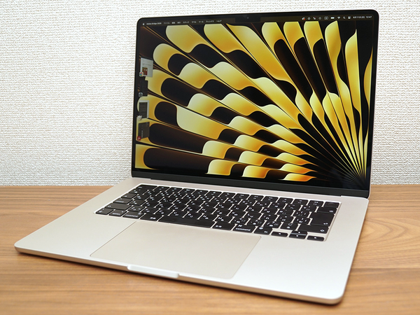 MacBook Pro 15インチ 16GB 1TB SSD カスタム-