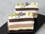 “天の川”をイメージした星型チョコがかわいい！ ATELIER de GODIVA、レモンムース×チョコの七夕限定ケーキ