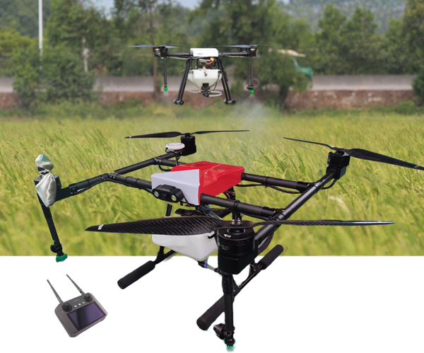 ツバサ・フロンティア　農薬散布ドローンと無人航空機操縦士免許制度準拠のドローン