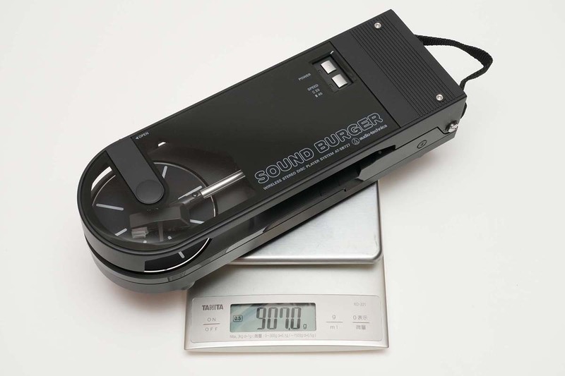 実機レビュー】レトロで高品質なポータブルレコードプレーヤー