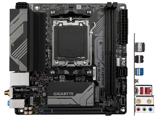 GIGABYTE　 A620I AX マザーボード