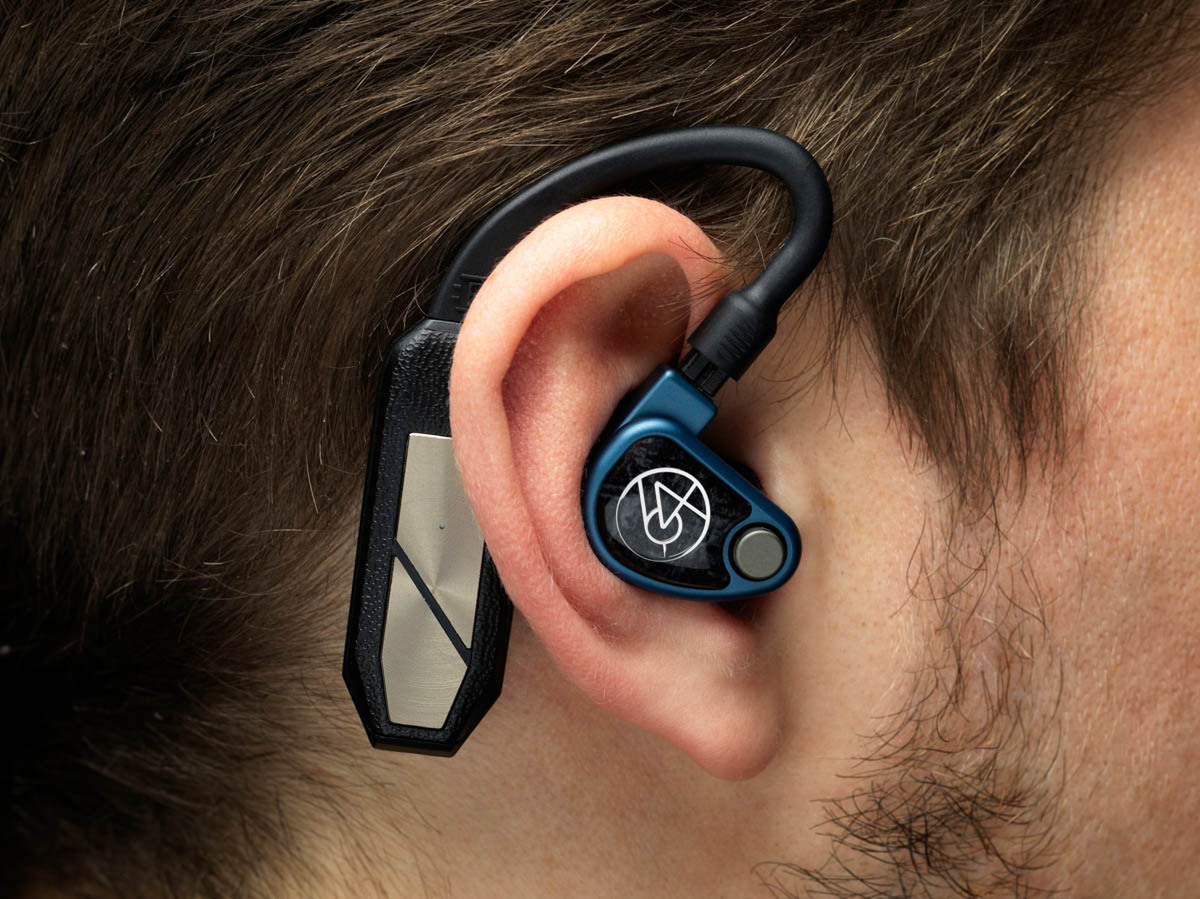 両耳に高性能DAPを入れる感覚、iFi audio「GO pod」を試す - 週刊アスキー