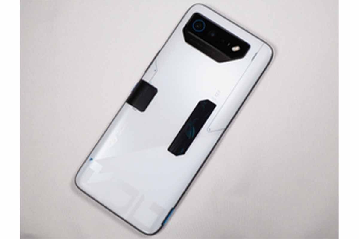 ASCII.jp：よりパワフルで熱にも強くなった究極のゲーミングスマホ