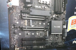インテルW680チップセット搭載マザーがASUSからデビュー