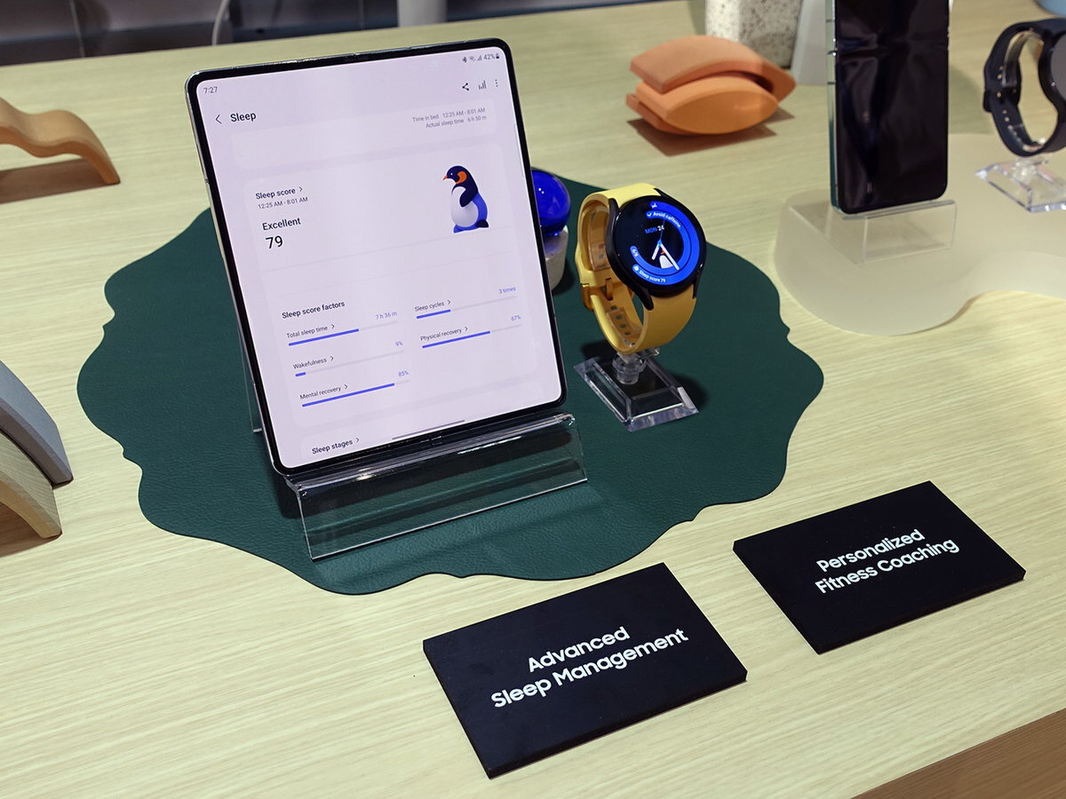最速SoCのハイエンドタブ「Galaxy Tab S9」、回転ベゼル復活の「Galaxy Watch6」が登場！