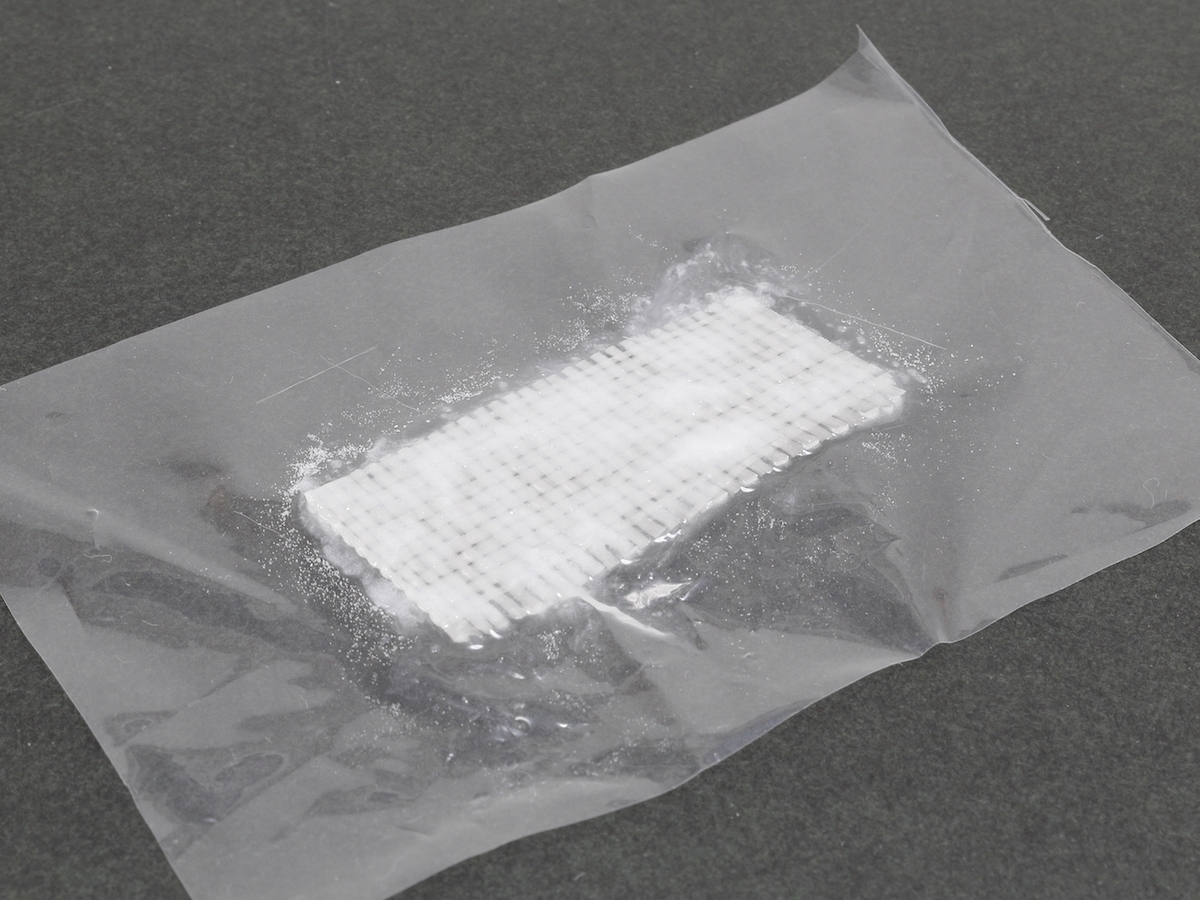 補修材キットの「プラリペア」