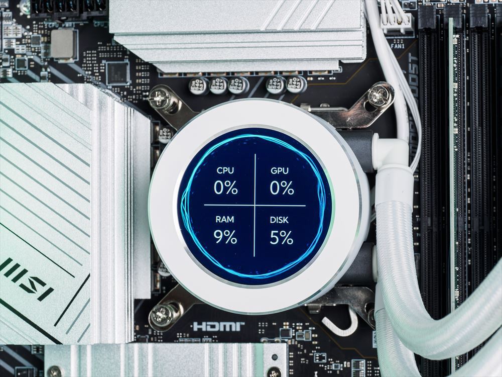 インテリア化するゲーミングPCの新時代、STORM「鏡界」が切り開く!