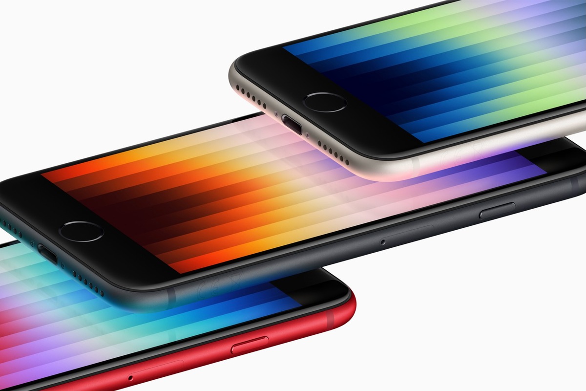 ASCII.jp：アップル「iPhone SE（第4世代）」ついに6.1インチベースに?