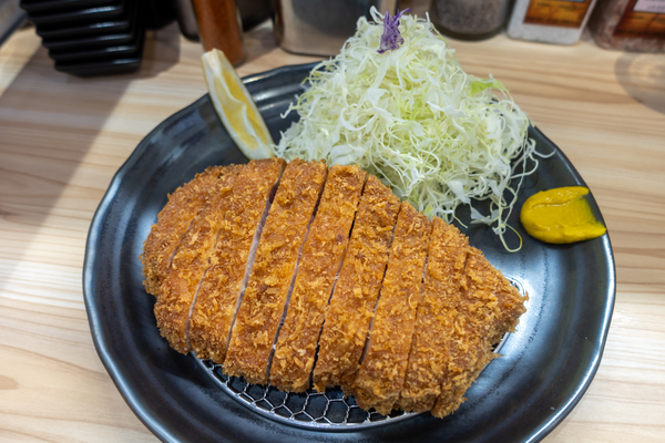 1日限定20食のうな丼など秋葉原絶品グルメを食べまくる！