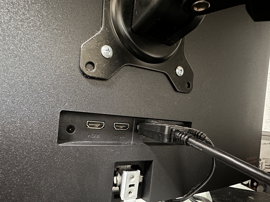 ゲーミングディスプレー