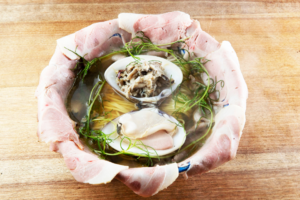 ｢ラーメンWalker神奈川2023｣プレミアム麺のラストは湘南の人気店「AWANOUTA」 