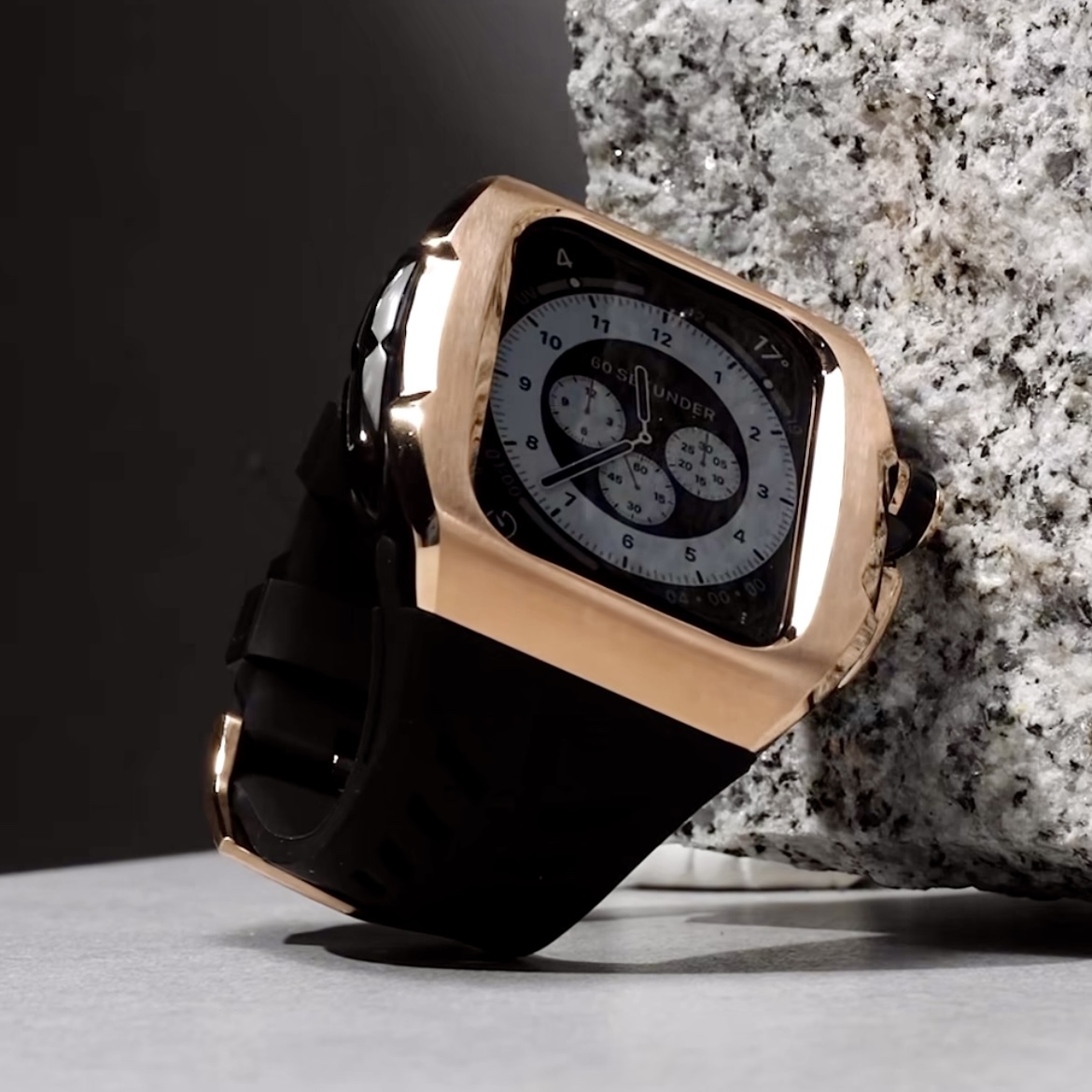 GOLDEN CONCEPTの兄弟ブランドY-24から「Apple Watch Ultra」用ケース