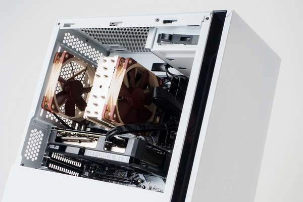 Ryzen 5 7500Fで良コスパな静音ゲーミングPC、ゲームベンチ中でも40dB