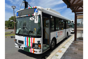 西新宿エリアにて、埼玉工業大学の大型自動運転バスが運行！