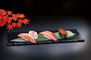旬の高級食材を堪能しまくり くら寿司「かにといくら」フェア