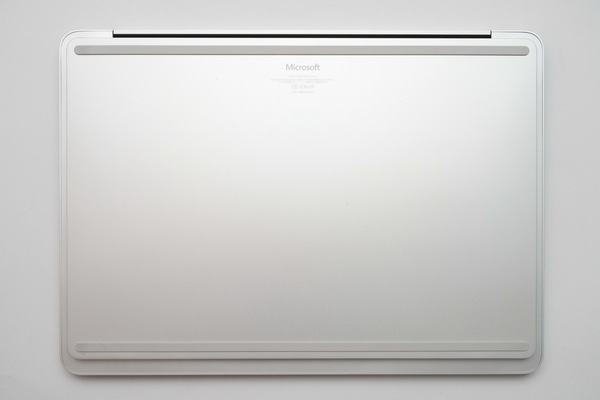 「Surface laptop　Studio 2」