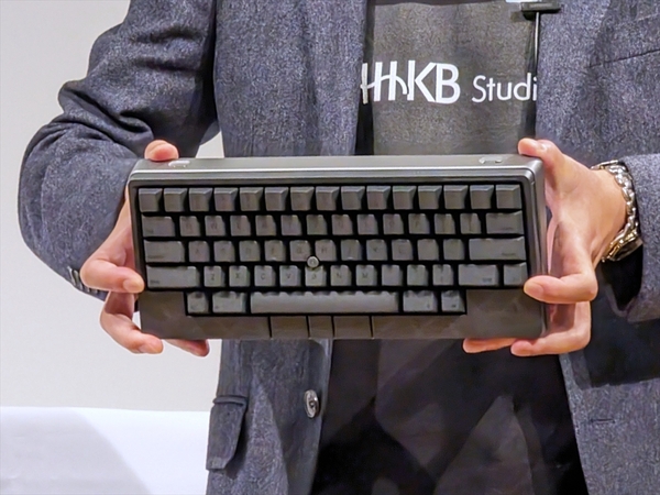 ASCII.jp：HHKBの新モデル「HHKB Studio」はジェスチャーやマウスの ...