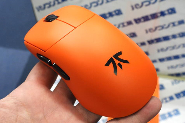 4Kポーリングレートに対応する軽量ワイヤレスマウスがFnatic Gearから