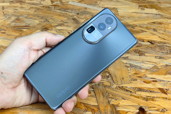高倍率望遠カメラ搭載のハイスペックスマホOPPO「Reno10 Pro+ 5G」は
