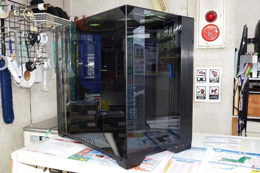 強化ガラスケース　等身大 楽天市場】【生活グッズラボ】ガラスケース 4段両扉タイプ(鍵付き) 幅