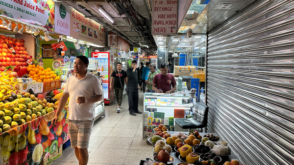 香港　重慶大厦