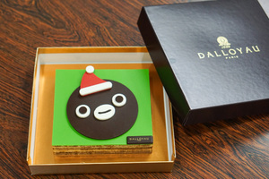 【ダロワイヨ】オペラケーキの本家がSuicaのペンギンとコラボしたド迫力クリスマスケーキ