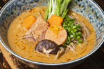 「麺や 蒼 AOI」が茨城の冬の味覚を濃厚味噌ラーメンに！ こってりなアン肝スープが五臓六腑に染みる～♪