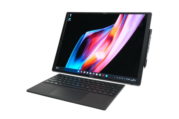 「HP Spectre Foldable 17」実機レビュー