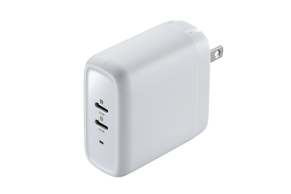 2台本体+1台充電器 ASCII.jp：スマホを2台同時充電できるUSB Type-C充電器
