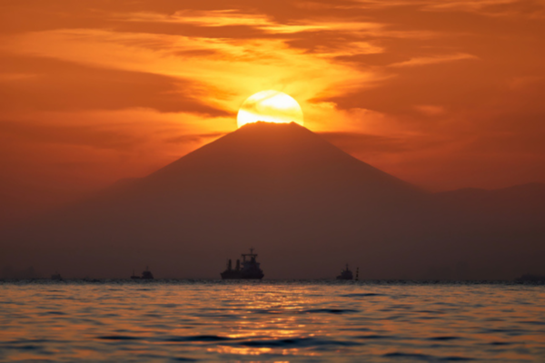 千葉市ブルーエリアで「ダイヤモンド富士」が鑑賞できるチャンス！【東