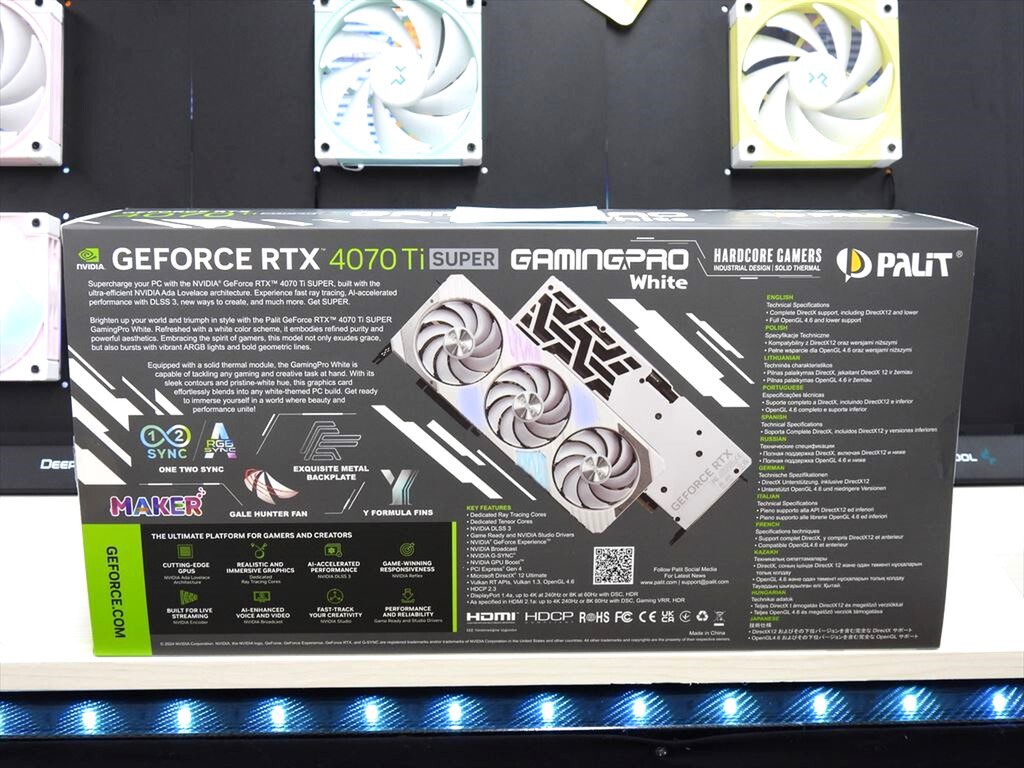 Palitから白色のGeForce RTX 4070 Ti SUPERが発売