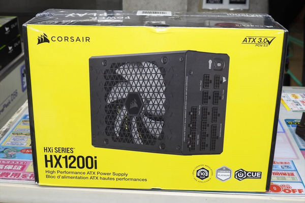 大容量1200WでiCUE LINK対応の80PLUS PLATINUM電源 - 週刊アスキー
