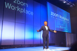 「Zoom Workplace」とは何か、生成AIはどう“チームワークを再構築”するのか
