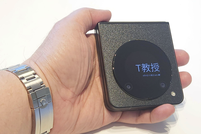 6万9800円で「nubia Flip 5G」折りたたみスマホを衝動買い｜Infoseek