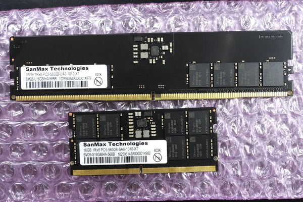 SanMax DDR5 5600MHz 32GB (16GBx2) 動作確認済 SanMax SMD5-S32G88H-56BB-D「Black PCB Edition」 SanMax DDR5 Black