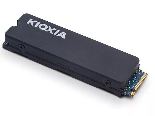 PS5に対応したヒートシンク装備のNVMe M.2 SSDがキオクシアから発売