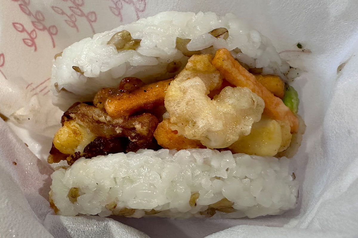 ASCII.jp：日本フードチェーン店の海外限定メニューを台湾で探してみた