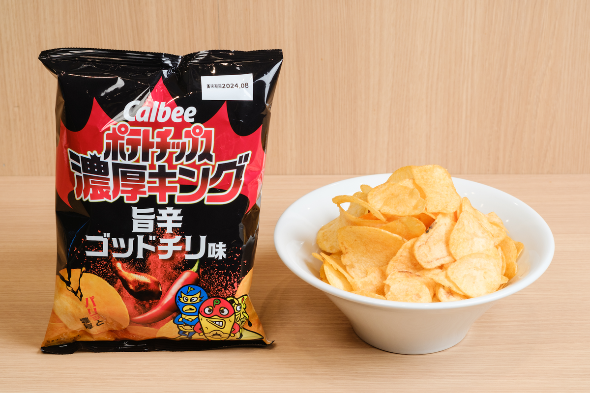 ポテトチップス濃厚キング 旨辛ゴッドチリ味