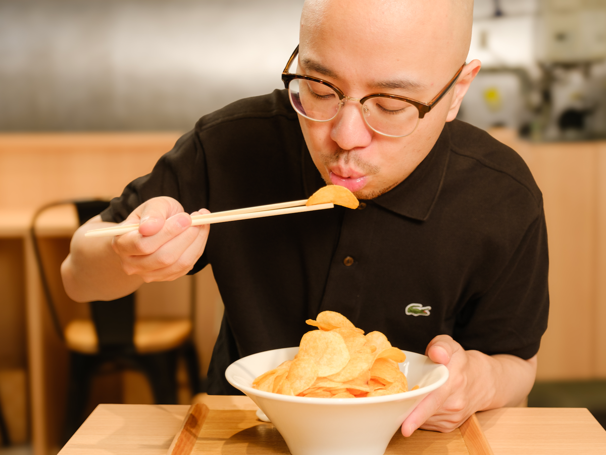 ポテトチップス濃厚キング 旨辛ゴッドチリ味