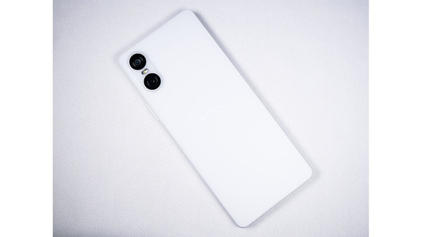 ソニーのミドルクラス「Xperia 10 VI」は2眼カメラに変更も性能は大幅