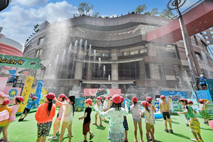 夏期限定「体感型噴水アトラクションゾーン」登場 ミニオンの特別企画も同時開催