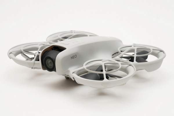 「DJI Neo」実機レビュー