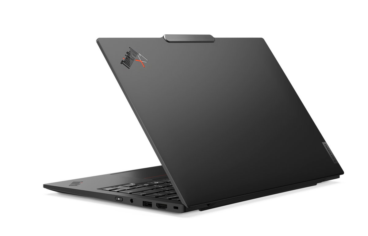 Lenovoが「ThinkPad X1 Carbon」など新CPU「CoreUltra2」搭載ノート発表