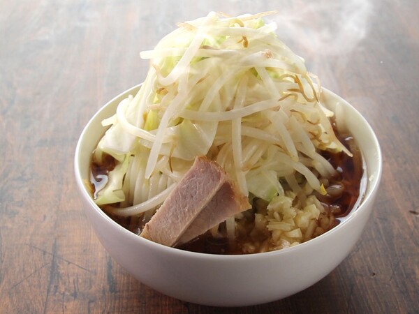 ガーリックパワー醤油ラーメン