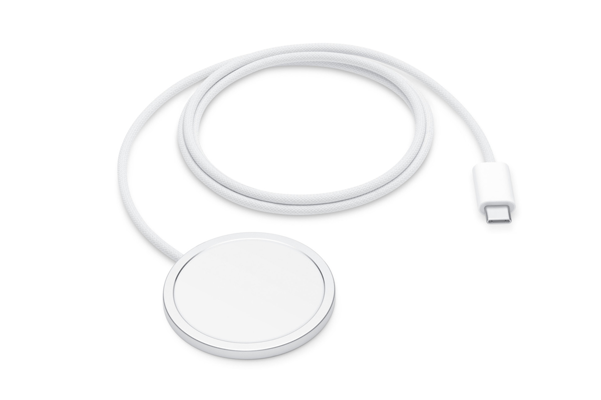 iPhone 16e 128gb 充電回数2回‼️ iPhone 16e 128gb 充電回数2回‼️ iPhone 16e 128gb バッテリー最大